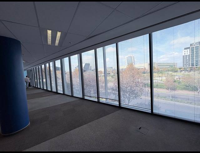 1,500M² OFFICE TO LET IN WATERFALL